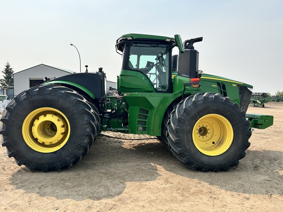 Used 2024 John Deere 9R 590 Articulated 4WD Tractors at Horizon Ag & Turf in Barrhead, AB - Photo6