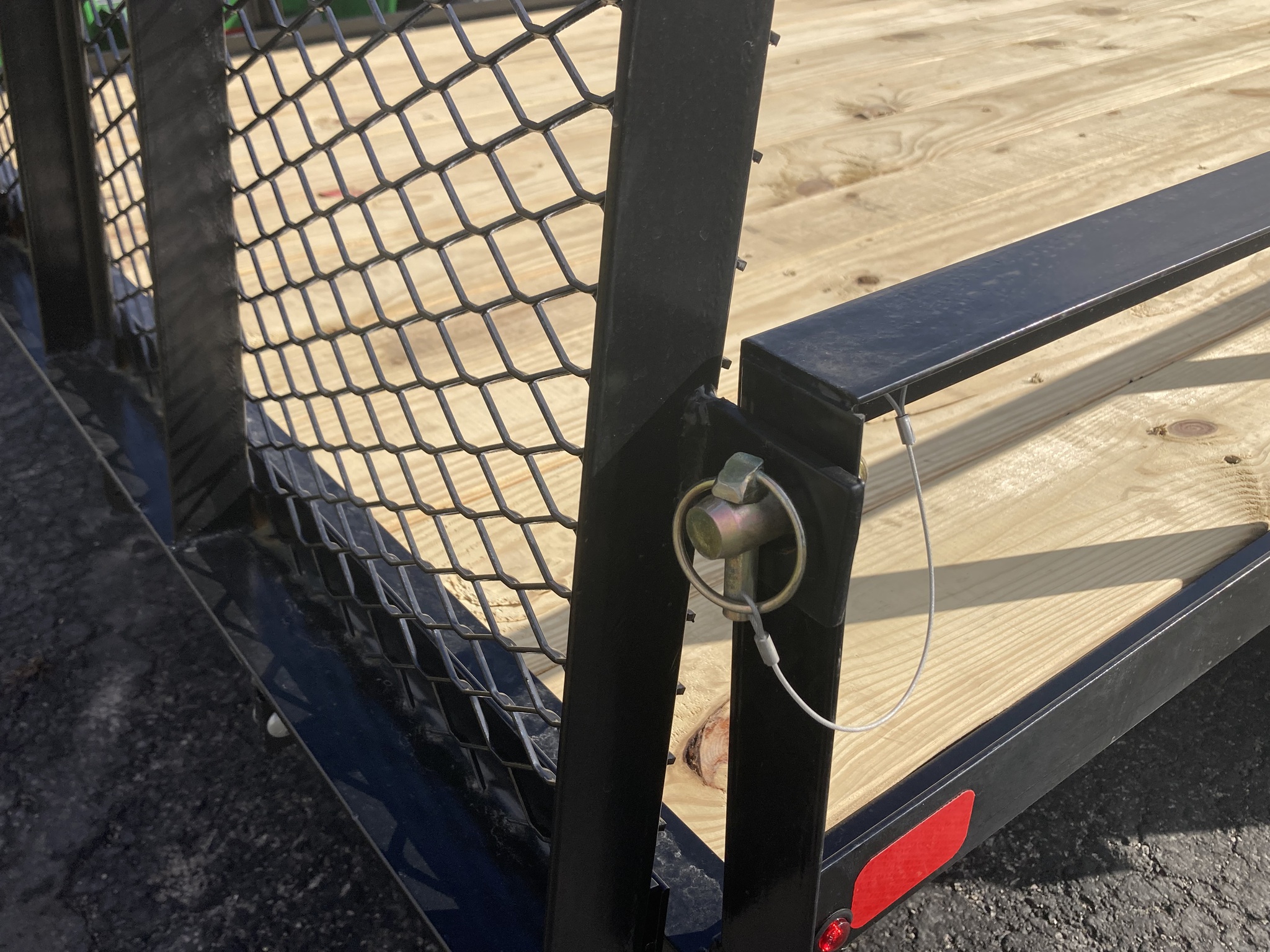2025 Linx UT357714T 14' DECK Image 5