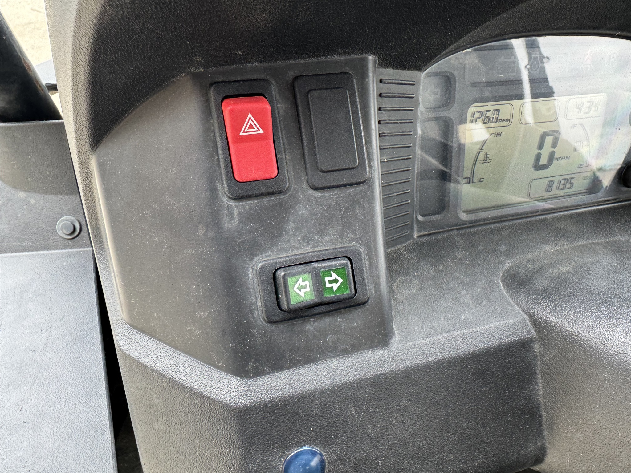 2012 John Deere RSX 850I Image 12