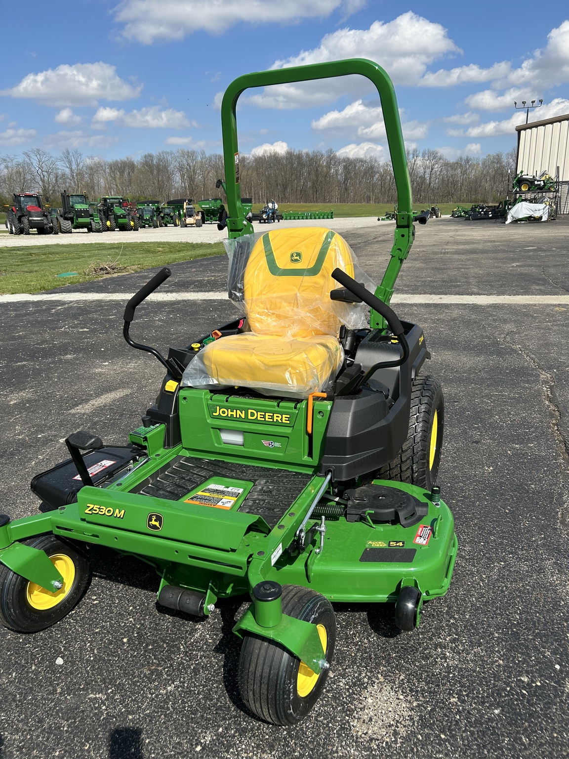 2025 John Deere Z530M Image 2