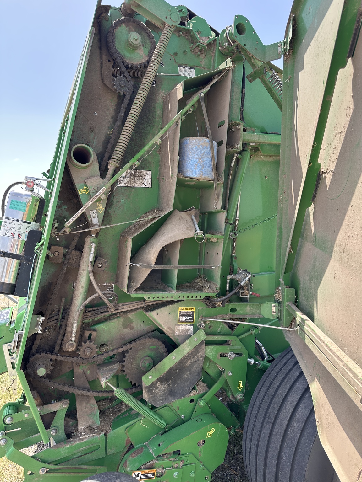 2019 John Deere 460M Image 3