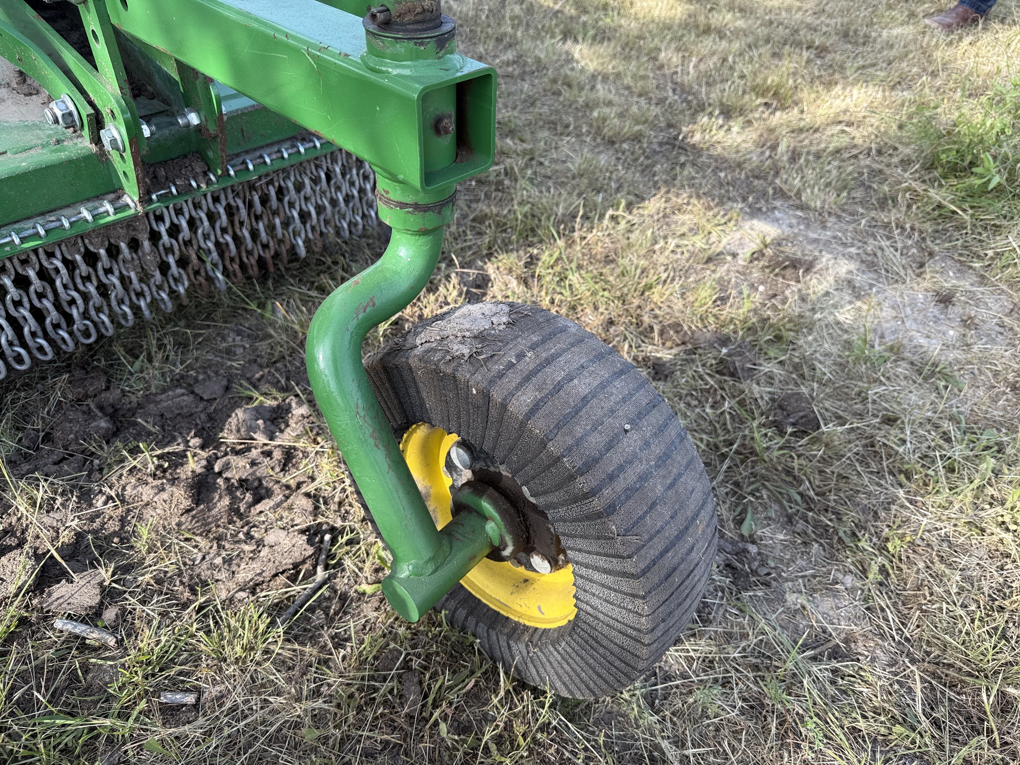 2021 John Deere MX8 Image 13
