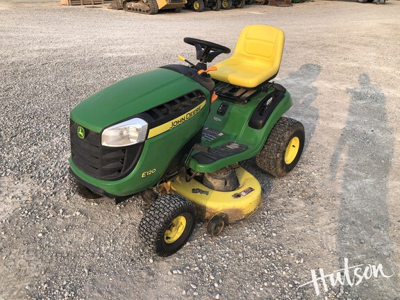 Photo of 2019 John Deere E120