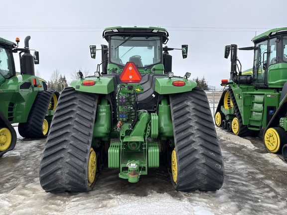 Used 2024 John Deere 9RX 640 Track Tractors at Horizon Ag & Turf in Lloydminster, AB - Photo5