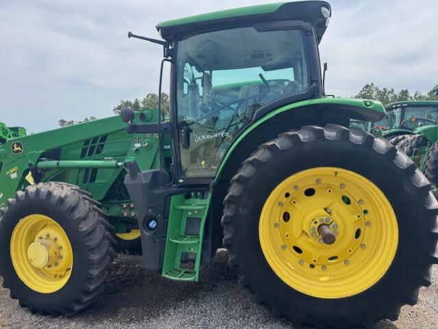 2020 John Deere 6145R Image 4