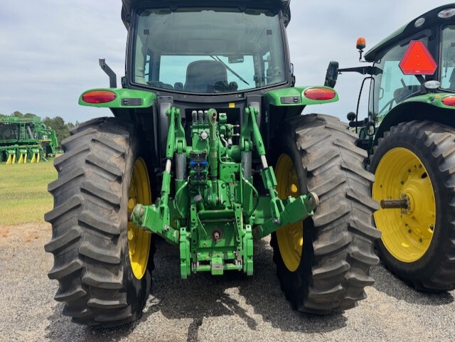 2020 John Deere 6145R Image 3
