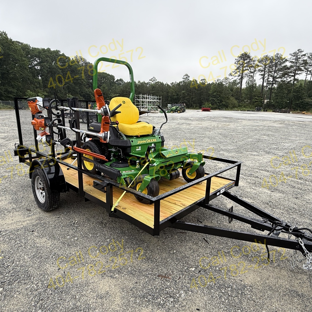 2025 John Deere ENTRY LEVEL LANDSCAPE PACKAGE ($275/MTH) Image 3