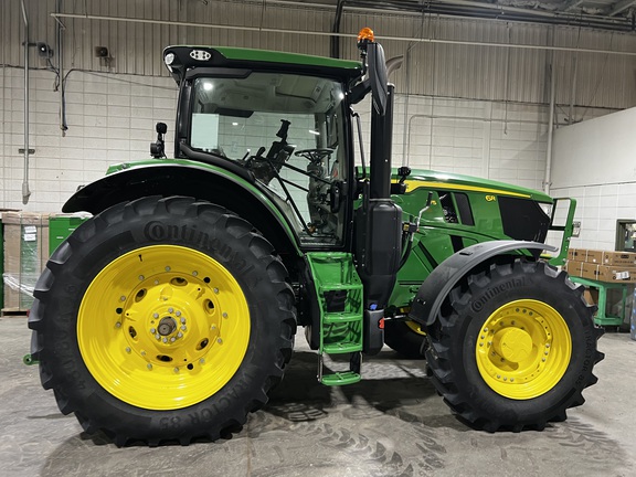 2025 John Deere 6R 175 - Photo2