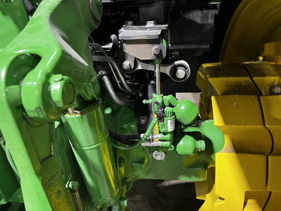 2025 John Deere 6R 175 - Photo18