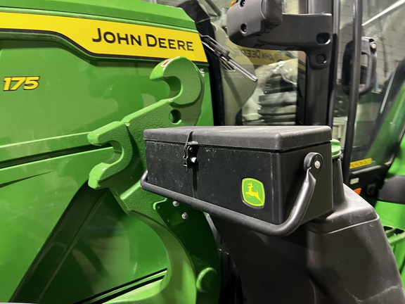 2025 John Deere 6R 175 - Photo22