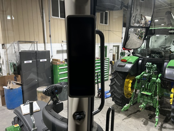 2025 John Deere 6R 175 - Photo35