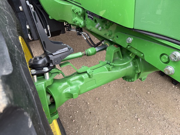 2025 John Deere 6R 175 - Photo13
