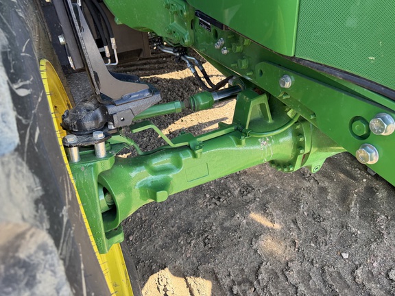 2025 John Deere 6R 175 - Photo13