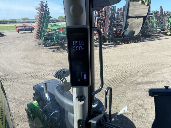 2025 John Deere 6R 175 - Photo35
