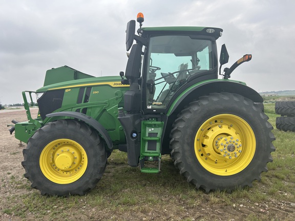 2024 John Deere 6R 230 (3rd thumbnail)