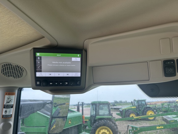 2024 John Deere 6R 230 (17th thumbnail)