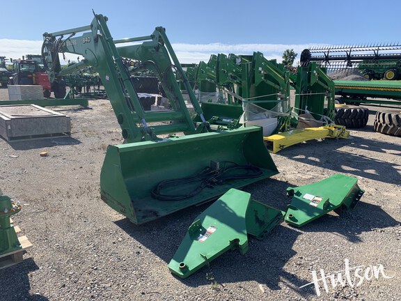 Photo of 2004 John Deere 840