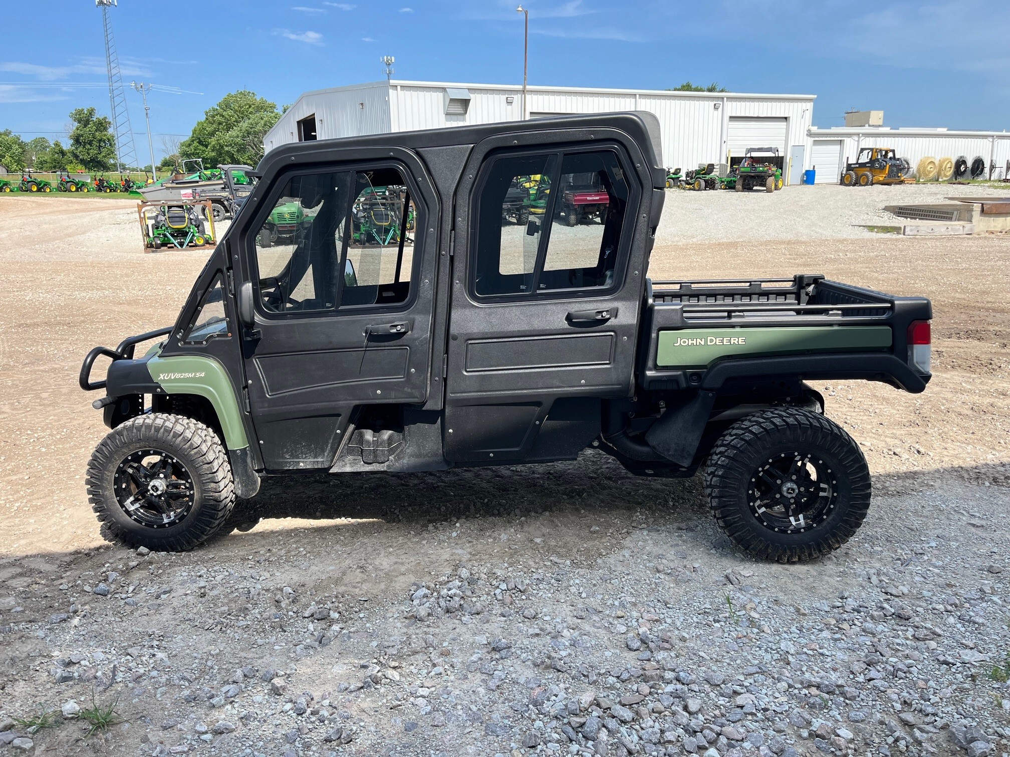 2024 John Deere XUV 825M S4 Image 6