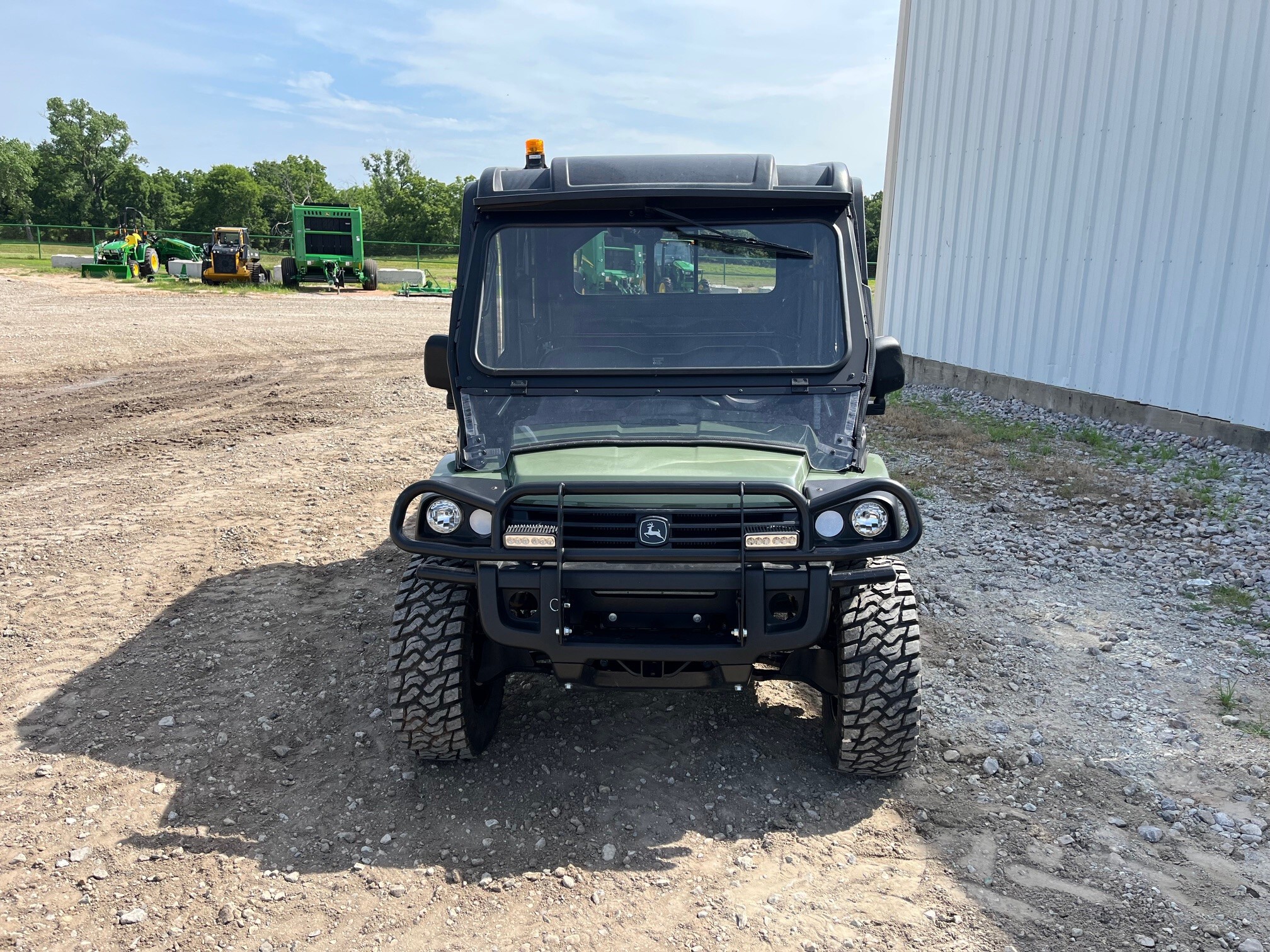 2024 John Deere XUV 825M S4 Image 8