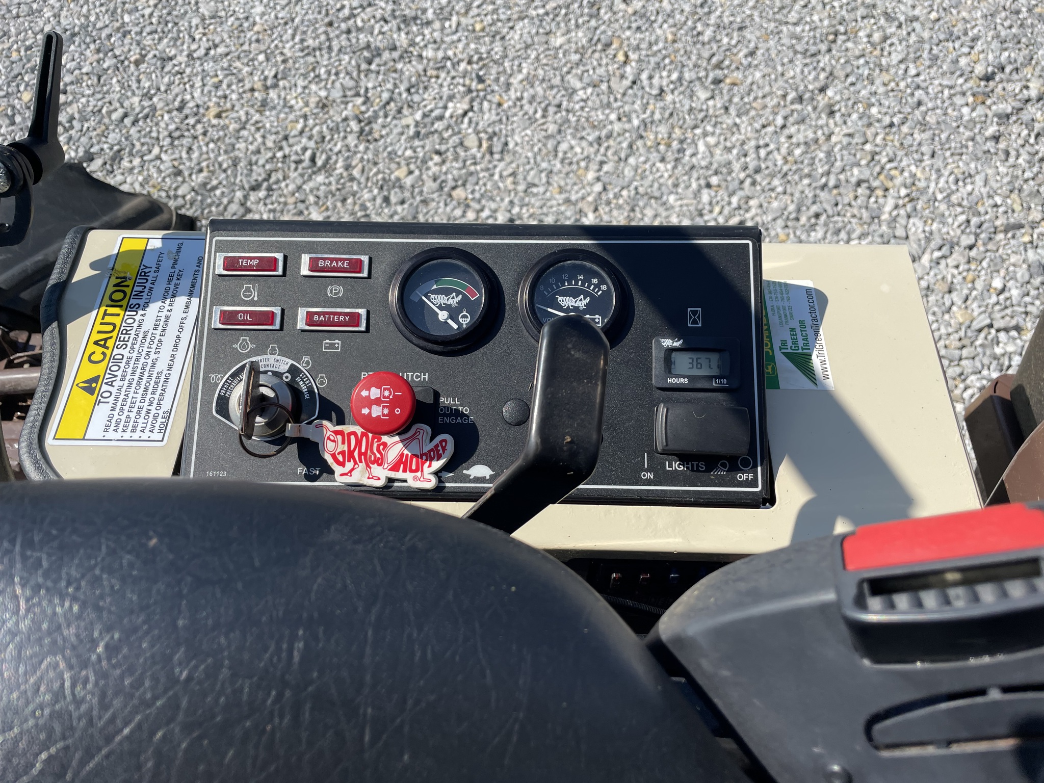2011 Grasshopper 725DT Image 9