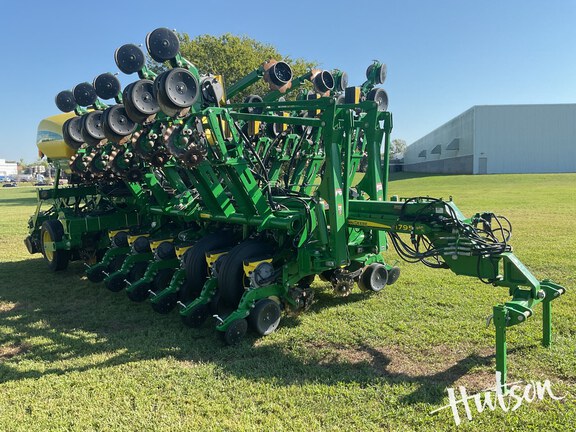 Photo of 2020 John Deere 1795