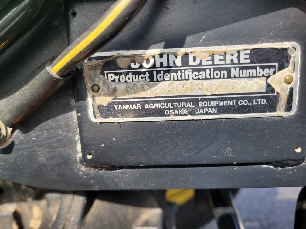 2006 John Deere 2320 Image 13