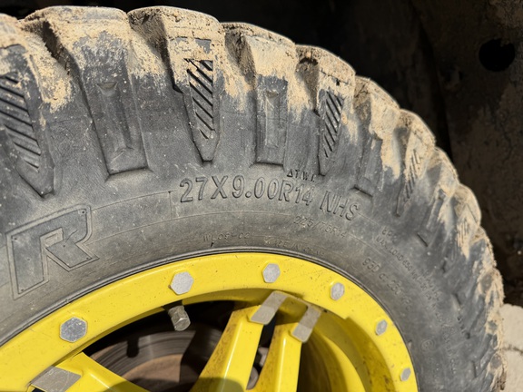 2023 John Deere XUV 835M - Photo9
