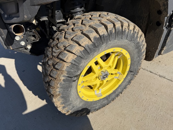 2023 John Deere XUV 835M - Photo10