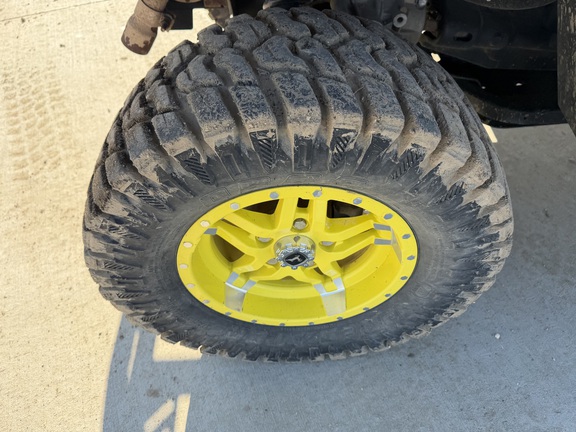 2023 John Deere XUV 835M - Photo13