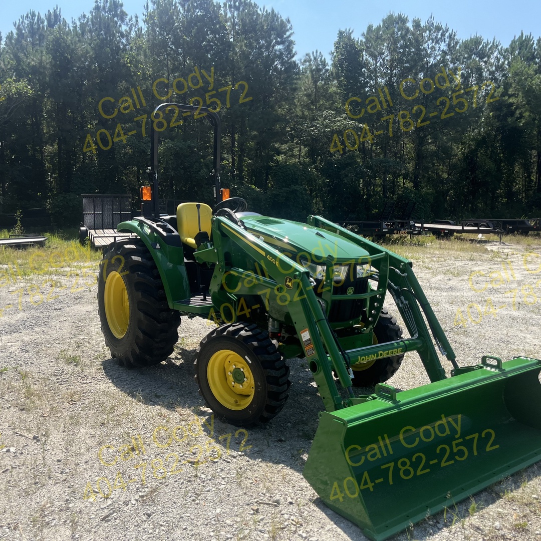 2025 John Deere 4044M Image 6