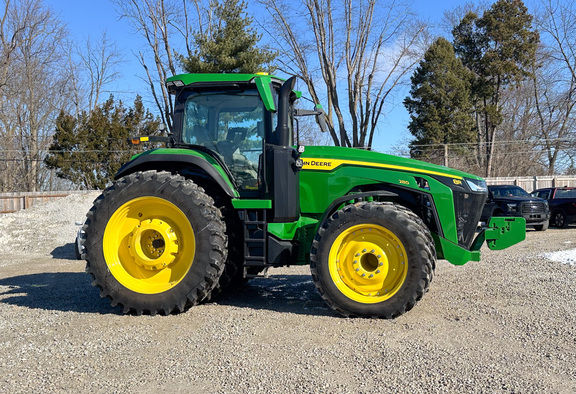 2025 John-Deere 8R 280