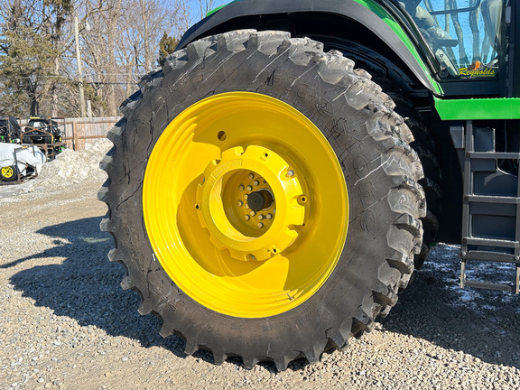 2025 John-Deere 8R 280