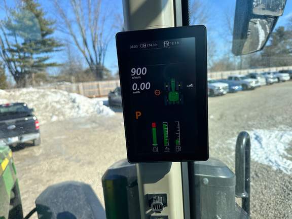 2025 John-Deere 8R 280