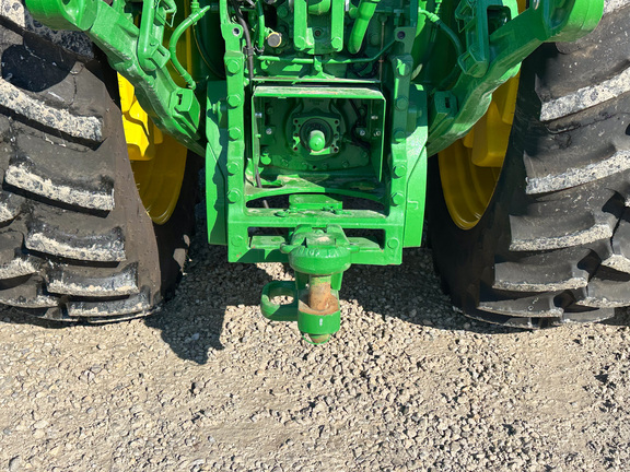 2025 John-Deere 8R 280