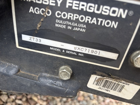 Used 2013 Massey Ferguson ZT33 Zero Turn Mowers at Horizon Ag & Turf in Vermilion, AB - Photo18