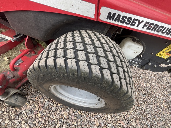 Used 2013 Massey Ferguson ZT33 Zero Turn Mowers at Horizon Ag & Turf in Vermilion, AB - Photo6