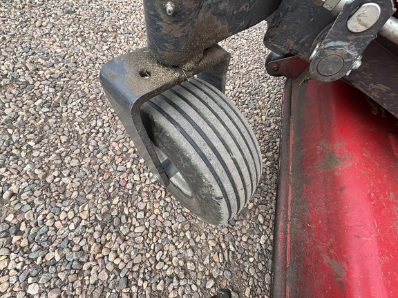 Used 2013 Massey Ferguson ZT33 Zero Turn Mowers at Horizon Ag & Turf in Vermilion, AB - Photo8