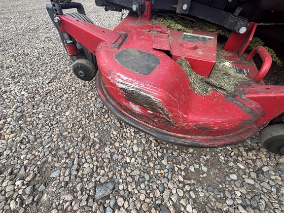 Used 2013 Massey Ferguson ZT33 Zero Turn Mowers at Horizon Ag & Turf in Vermilion, AB - Photo17