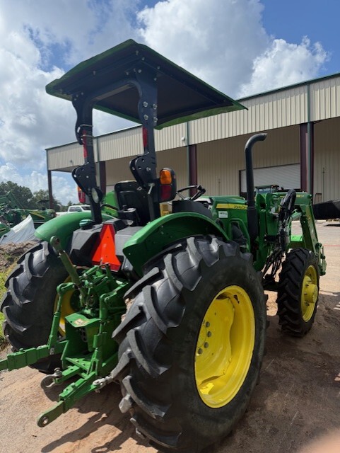 2022 John Deere 5075E Image 4