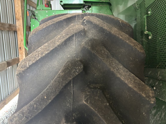 Photo of 2022 John Deere S760