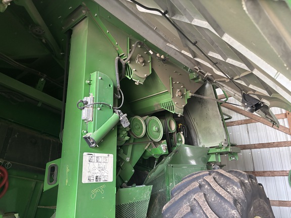 Photo of 2022 John Deere S760