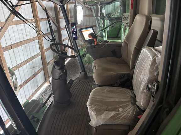 Photo of 2022 John Deere S760