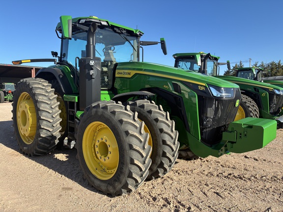 2025 John Deere 8R 410 (3rd thumbnail)