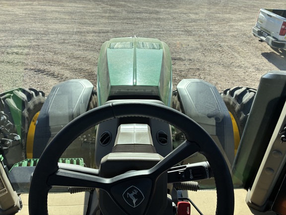 2025 John Deere 8R 410 (25th thumbnail)
