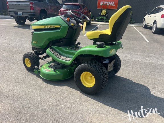 Photo of 2024 John Deere X370