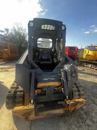 2021 John Deere 317G Picture 3 2021 John Deere 317G-3