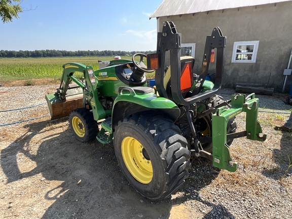Photo of 2008 John Deere 3520