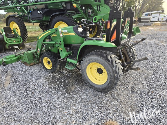 Photo of 2008 John Deere 3520