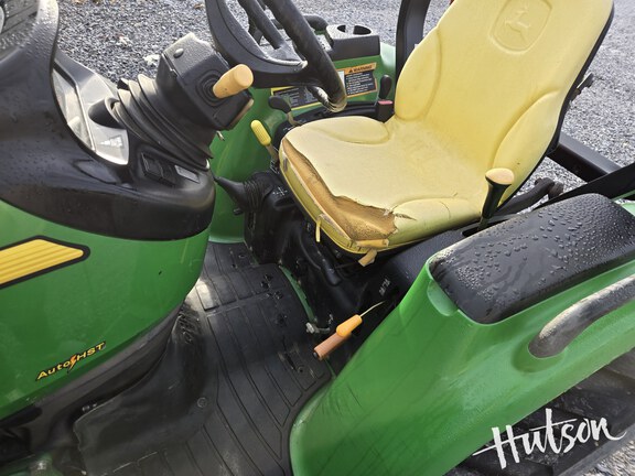 Photo of 2008 John Deere 3520