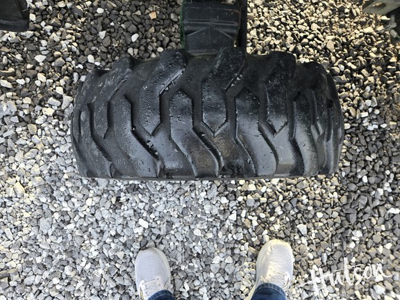 Photo of 2008 John Deere 3520